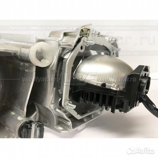 Рамки для замены линз в фарах Toyota RAV4 2005-200