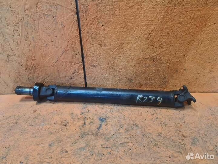 Карданный вал передний Toyota Highlander XU20 3.3