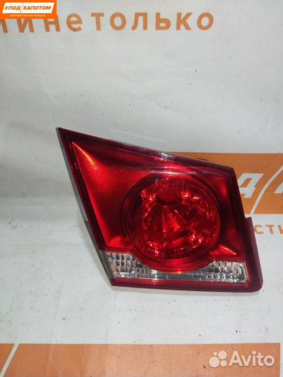 Фонарь крышки багажника левый Chevrolet Cruze
