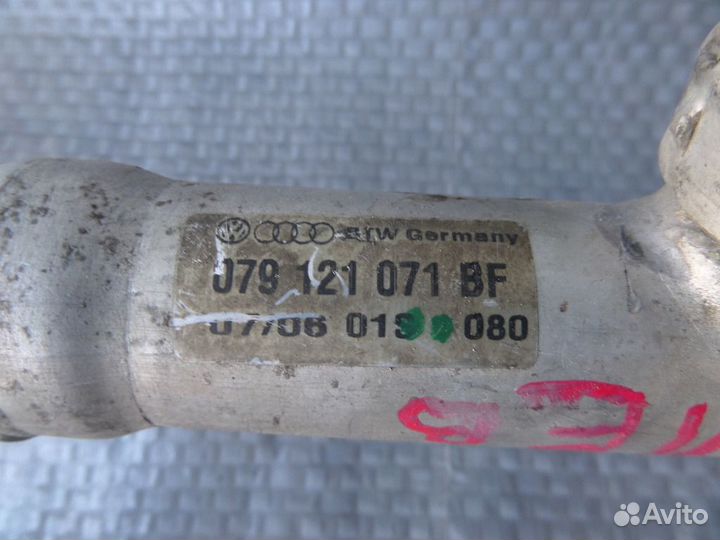 Трубка системы охлаждения Audi