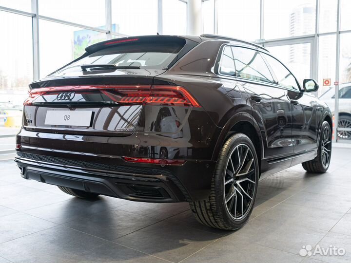 Audi Q8 3.0 AT, 2022