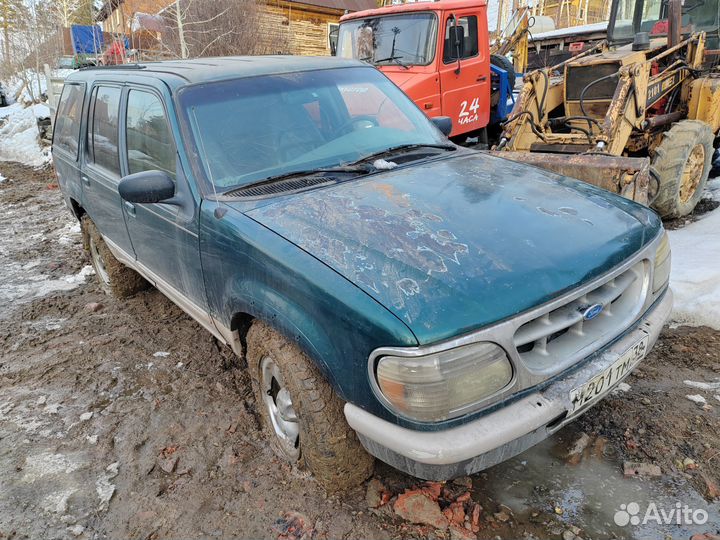Ford Explorer в разбор
