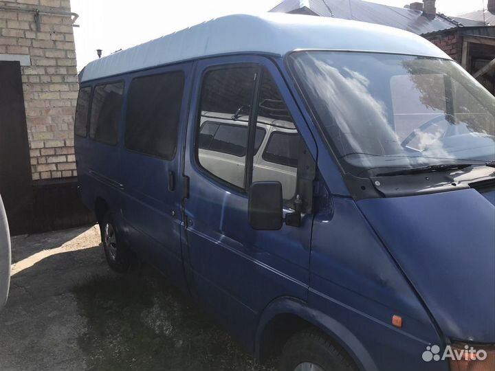 Ford Transit 2.5 МТ, 1989, битый, 260 000 км