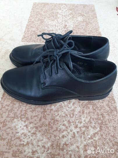 Полуботинки женские 38 размер