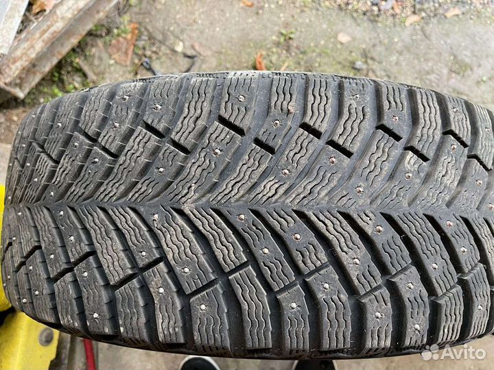 Шины Michelin X Ice North 4 215/55 R16