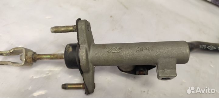 Главный цилиндр сцепления Chery Tiggo T11