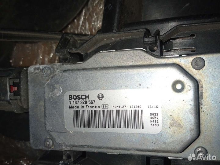 Вентилятор охлаждения форд фокус3 обьем 1.6