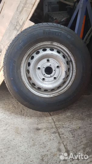 Колесо Pirelli Chrono 235/65 R16 Новое