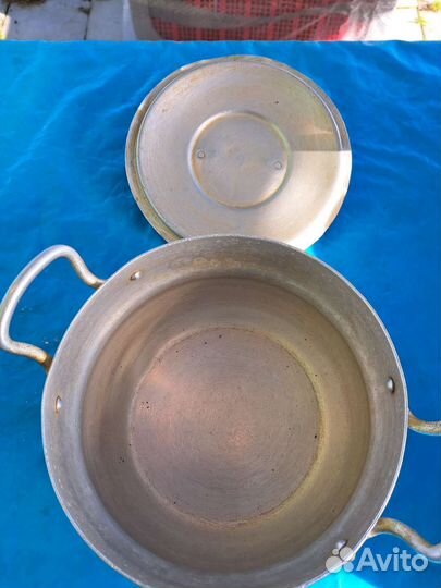 Кастрюля алюминиевая