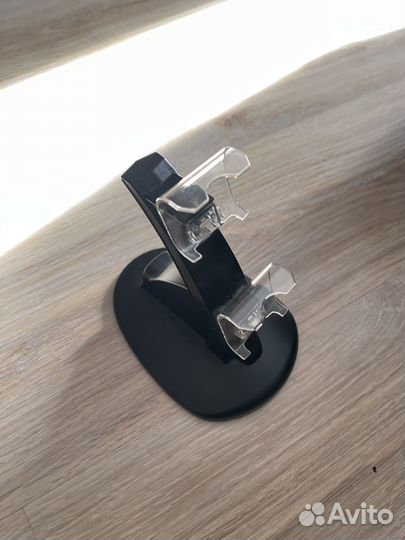 Станция для зарядки джостиков ps4