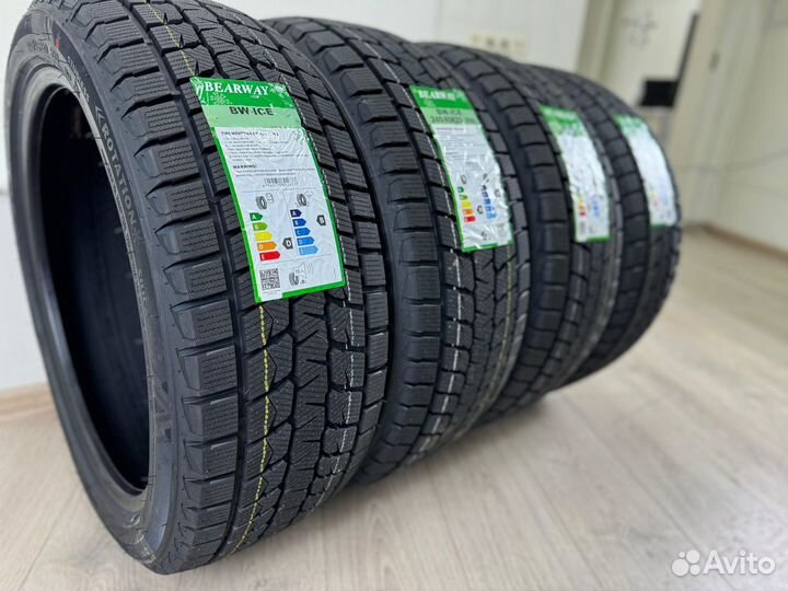 Bearway BW-ICE 265/45 R21 104S