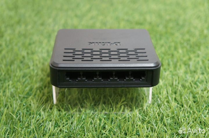 Коммутатор D-Link DES-1005A (13 штук)