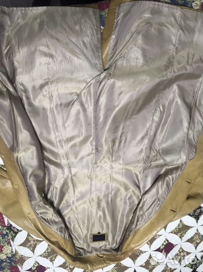 Кожаный пиджак жакет женский Sasch