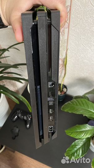 Sony PS4 pro 1tb