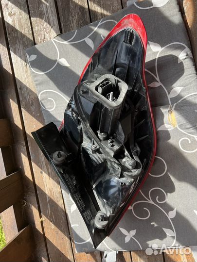 Фонарь задний левый citroen c4 хэтчбек