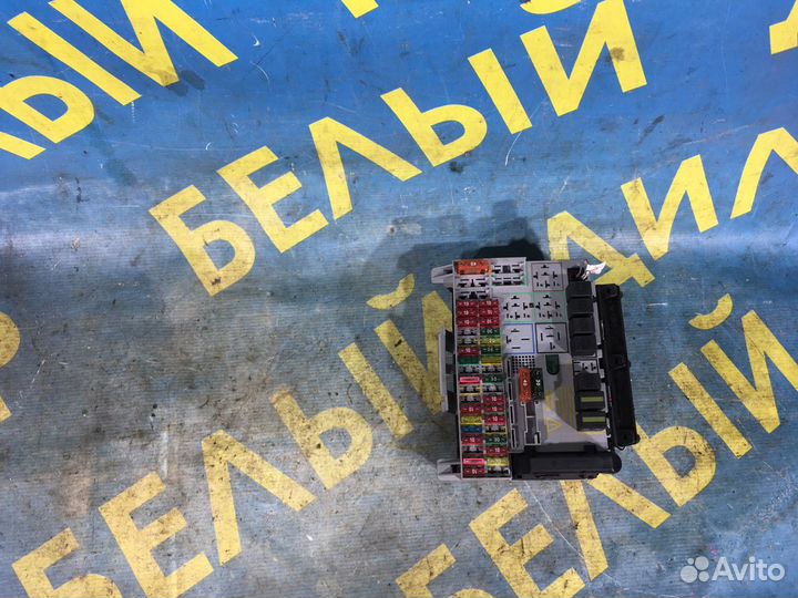 Блок предохранителей Opel Vectra B