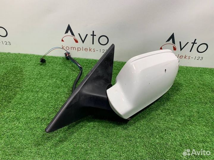 Зеркало левое Audi A5 8T