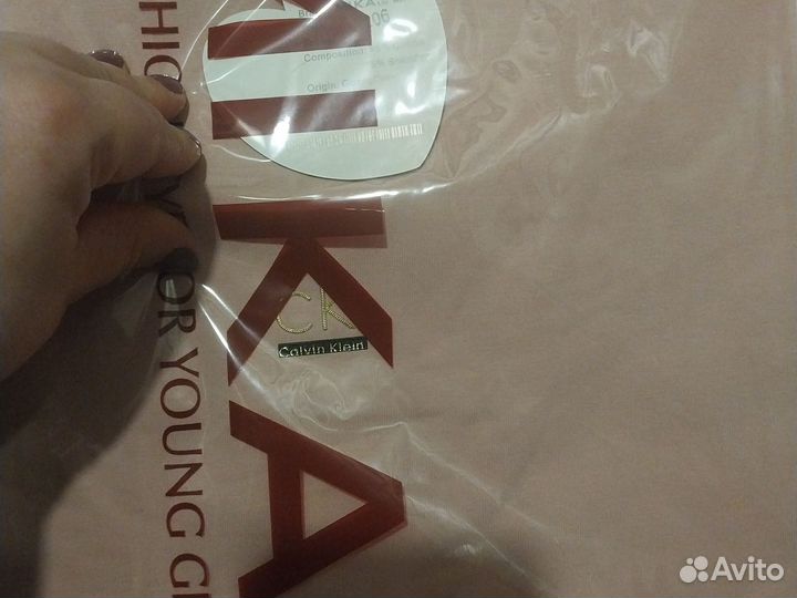 Футболка женская