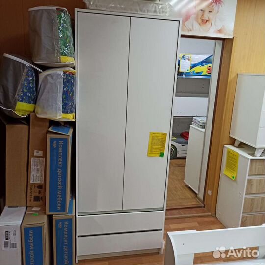 Шкаф в детскую комнату