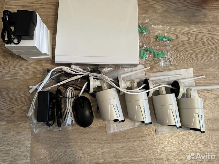 Система видеонаблюдения 4 камеры Irisolink Tuya