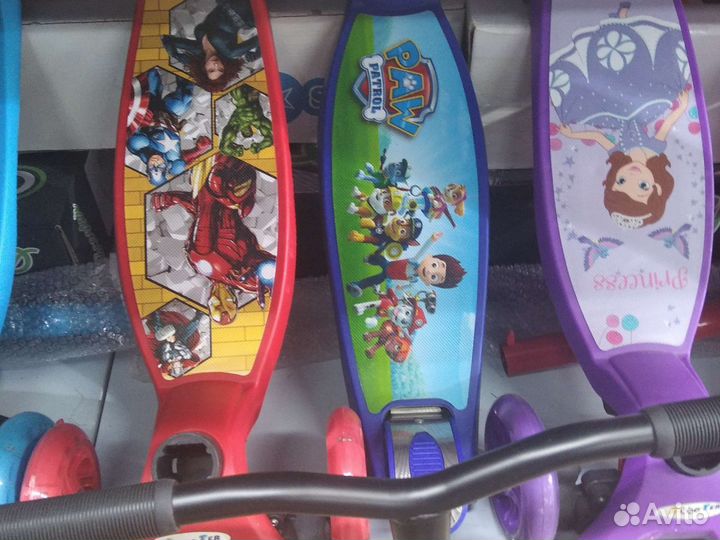 Новое поступление трёхколёсных самокатов лето 2022