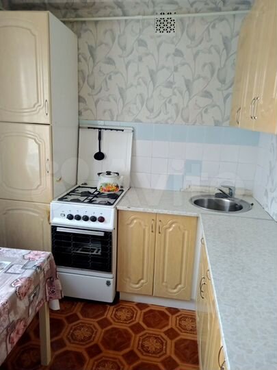 2-к. квартира, 48 м², 5/5 эт.