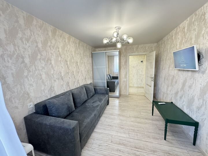 2-к. квартира, 50 м², 2/9 эт.