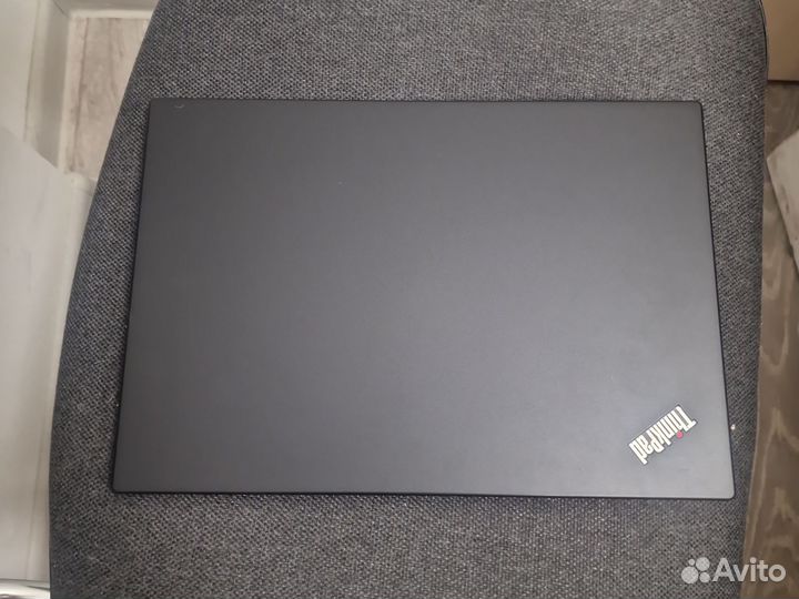 Lenovo thinkpad x390 full ips tuoch/i5/8/256/300 n