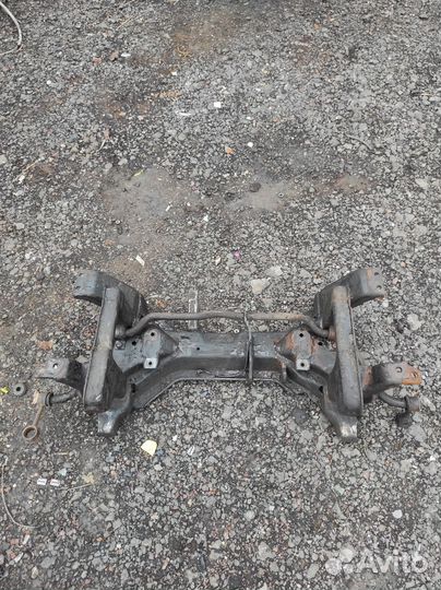 Подрамник передний Volkswagen Transporter T4