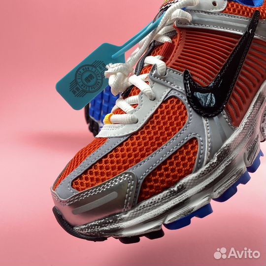 Кроссовки Nike Air Zoom Vomero 5 (Оригинал)