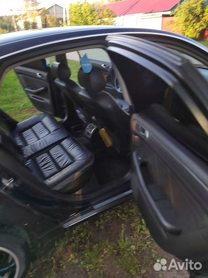 Audi A6 1.8 МТ, 2003, 250 000 км