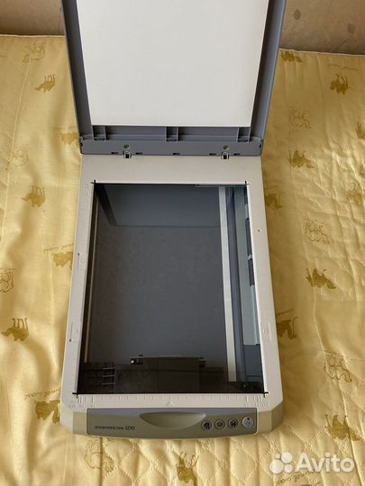 Сканер epson perfection 1270
