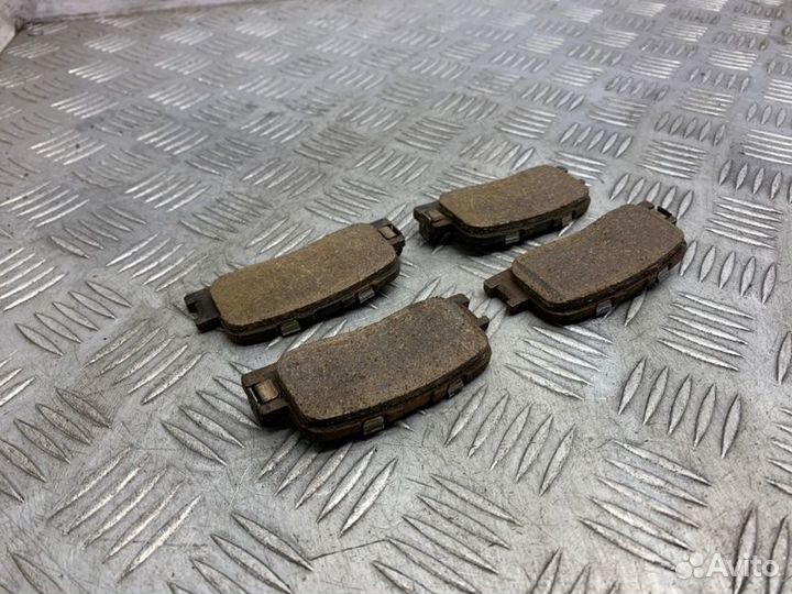 Тормозные колодки заднее Toyota Camry V40 2azfe