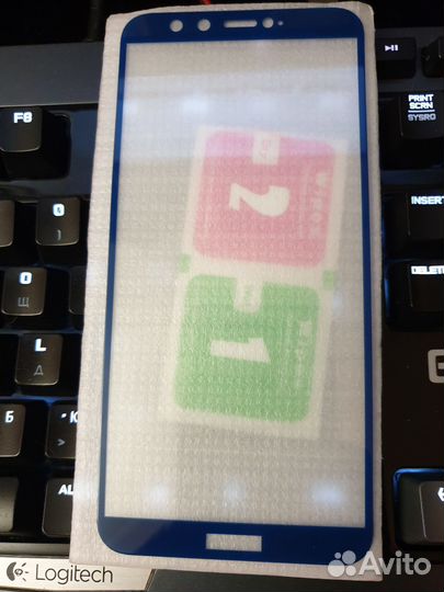 Защитные стекла и пленки для смартфонов