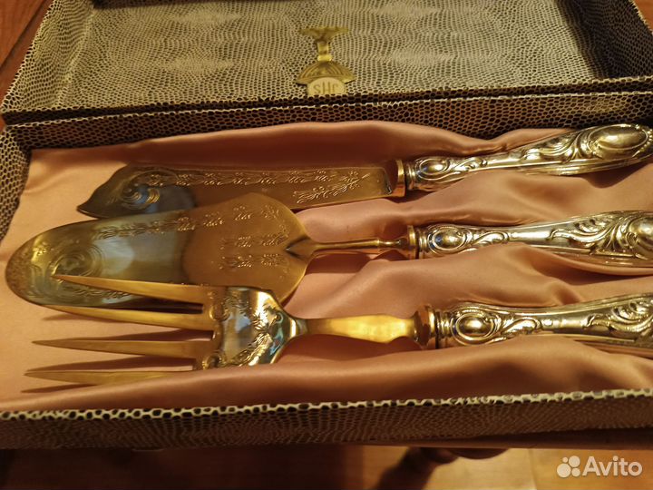 Серебряный столовый набор