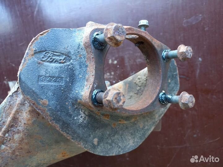 Рычаг-задний левый 