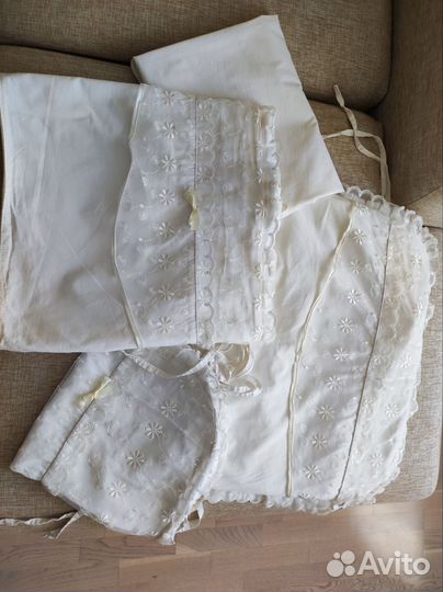 Комплект в детскую кроватку