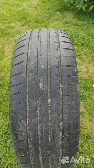 Goodyear EfficientGrip 205/55 R16