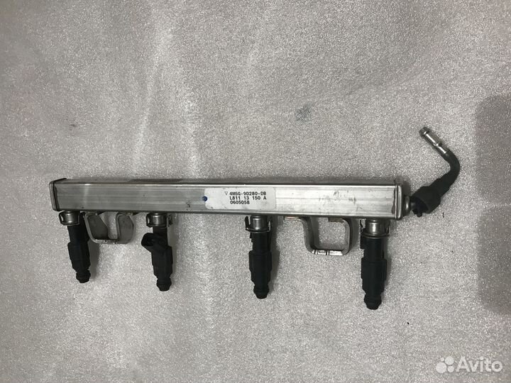 Рампа топливная Ford Focus 2 1,8 qqda