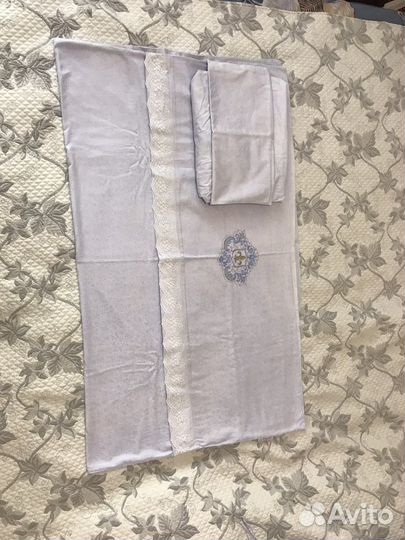 Комплект в детскую кроватку с бортиками