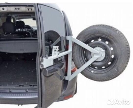 Кронштейн запасного колеса largus Ларгус