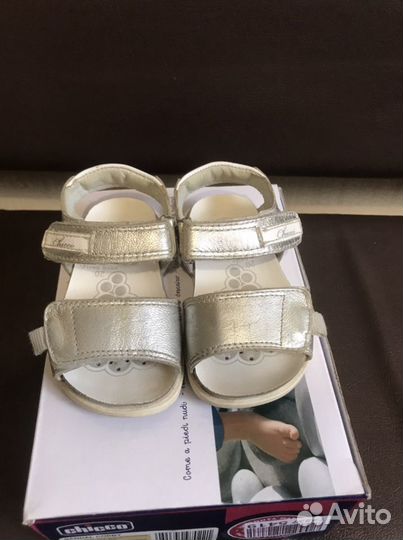 Сандалики Chicco