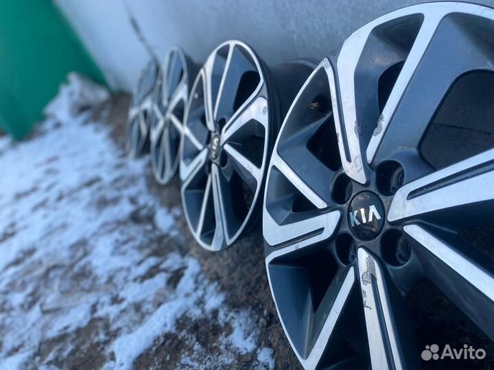 Диски литые r16