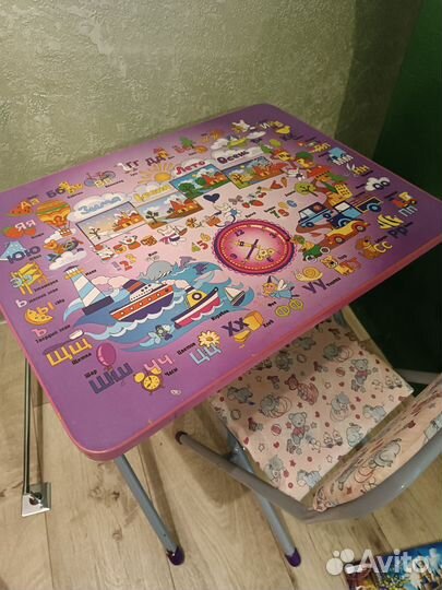 Детский стол и стул