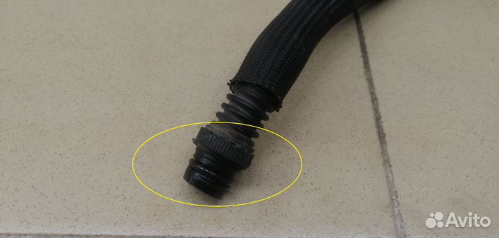 Шланг вентиляции картер. газов 5-serie GT F07 2009