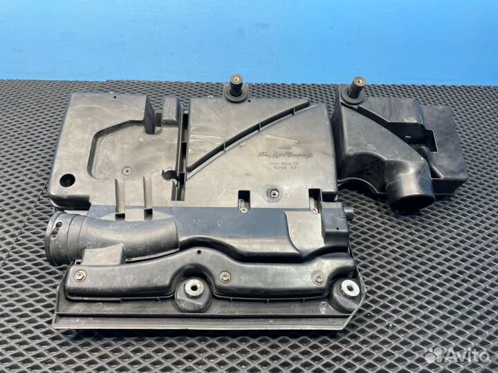 Корпус воздушного фильтра Ford Fusion fxja 2008