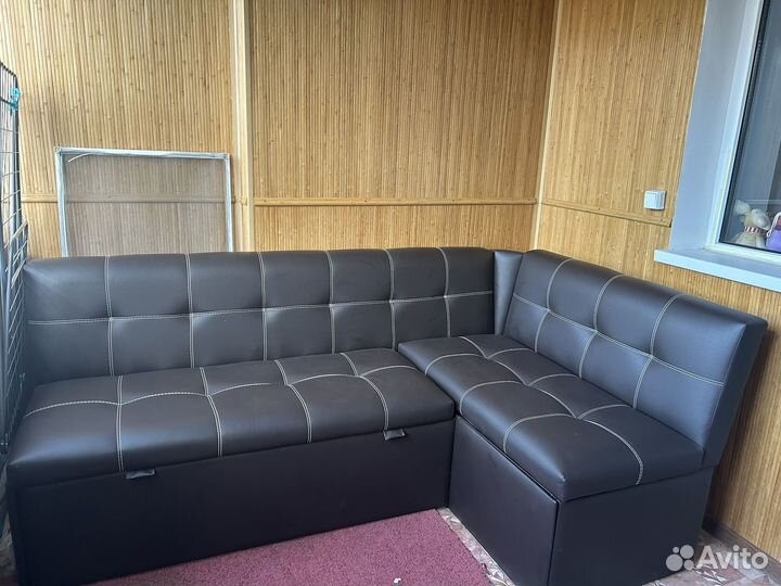 Угловой диван