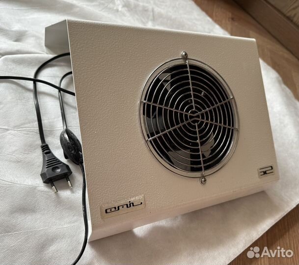 Пылесос для маникюра Emil x2