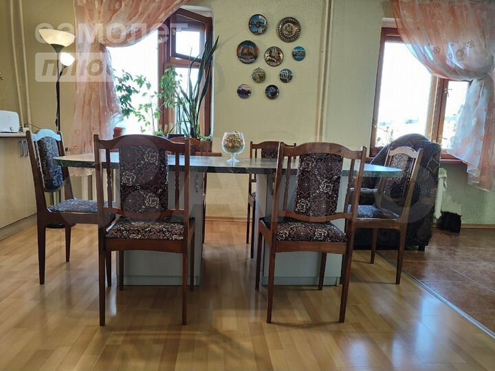 4-к. квартира, 141,7 м², 7/10 эт.