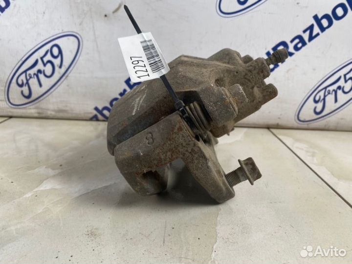 Суппорт передний левый Mitsubishi Lancer 10 CY